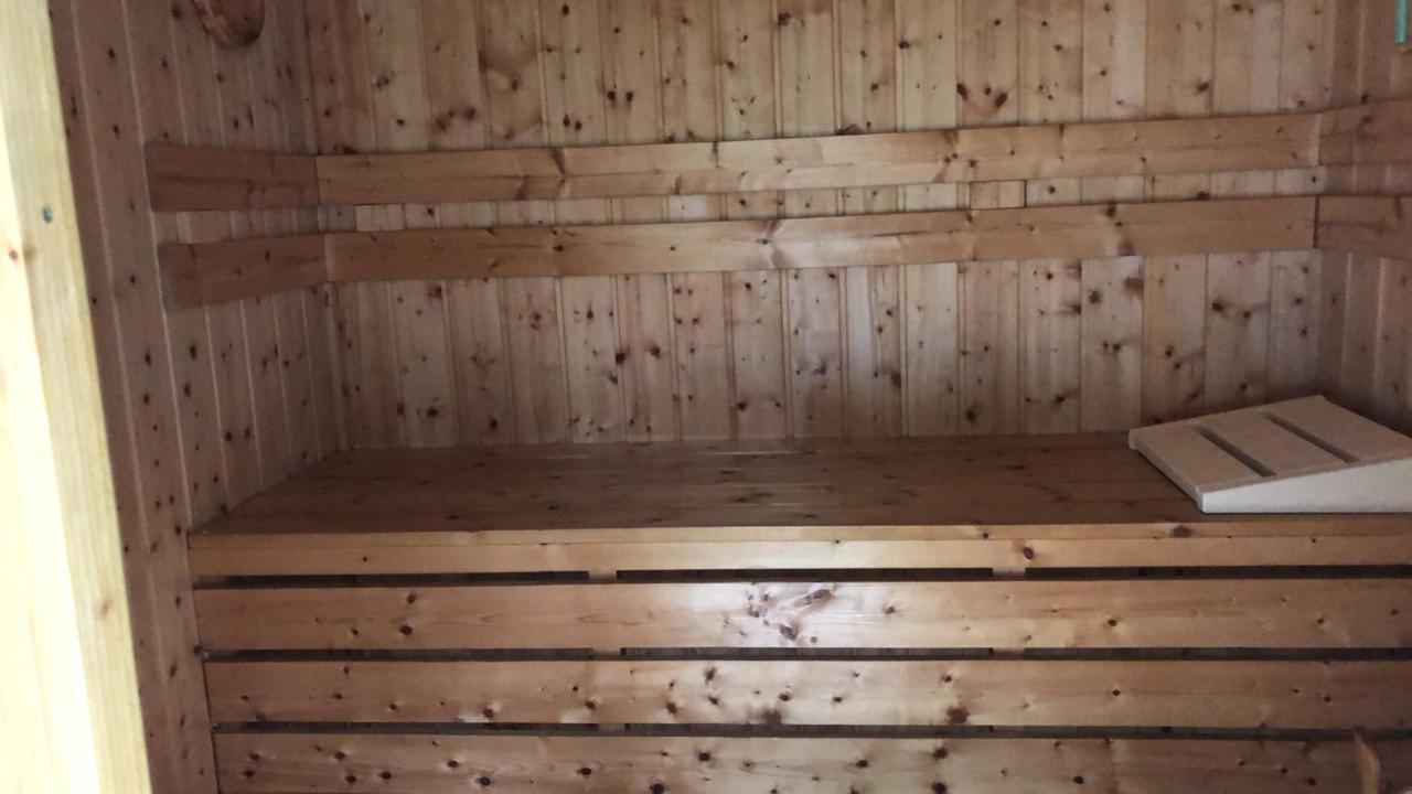 Balatonszárszó Szem-S Vendeghaz酒店 外观 照片
